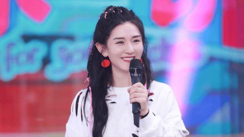 谢娜爆料主持人视频大全,那些幕后主持人爆笑瞬间大盘点